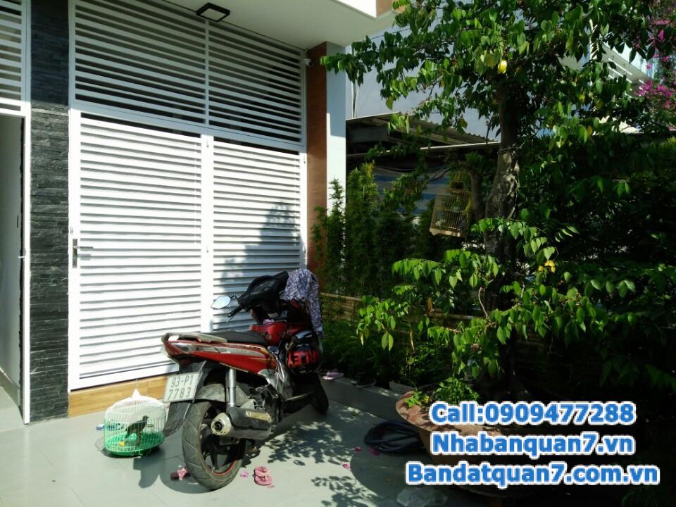 Bán nhà đường 49 phường Bình Thuận, diện tích 53.6m2, giá 6.1 tỷ, LH 0909477288